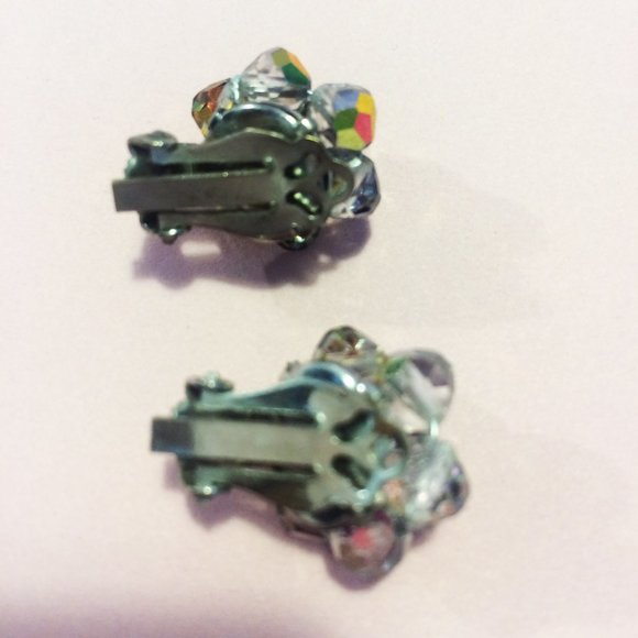 Vintage AB Crystal Flower Earrings clip - Picture 2 of 2